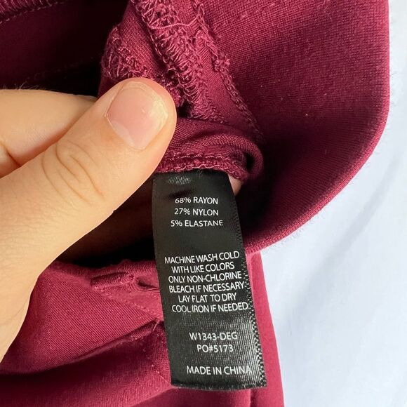 Betabrand Classic Dress Pant Yoga Pant Straight Maroon size Medium Petite - Picture 5 of 5